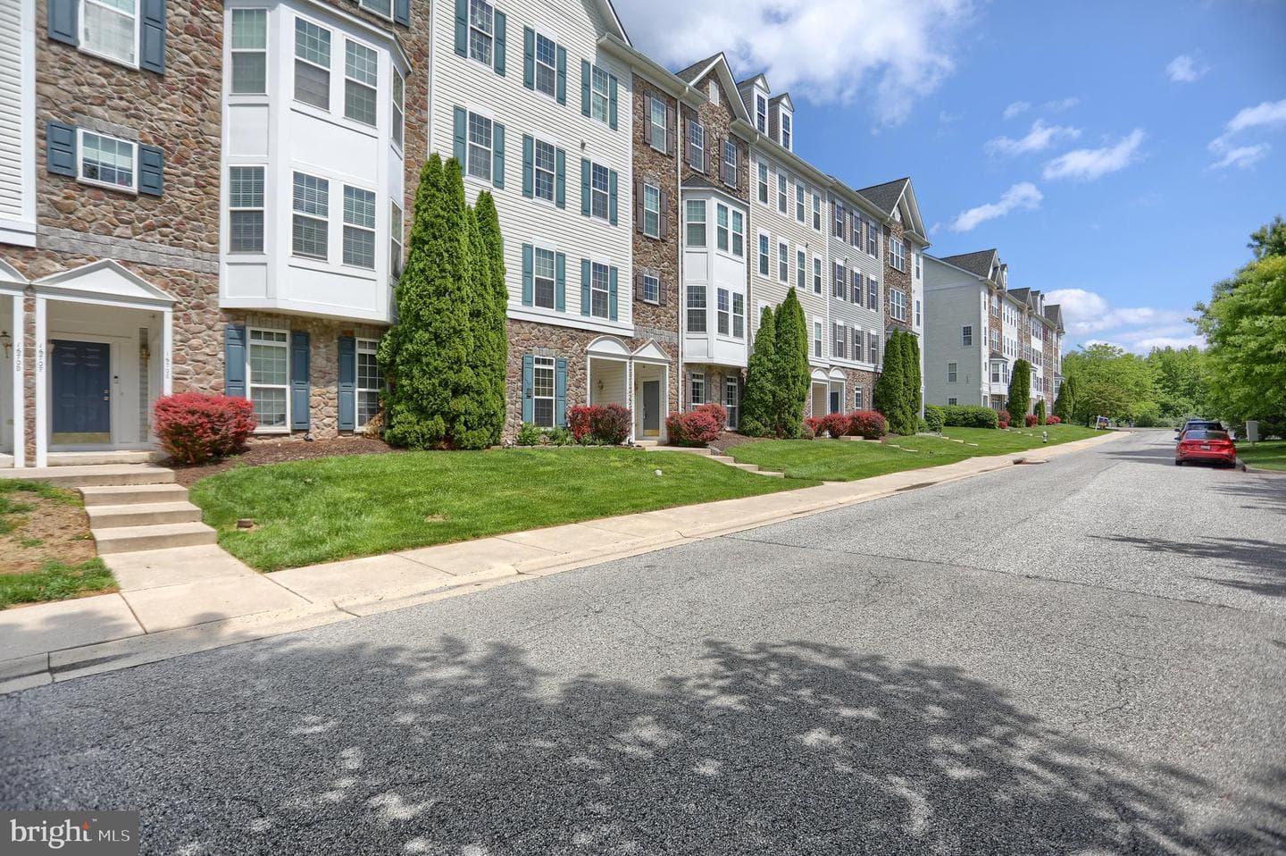 1670 Mohegan Drive #E photo 17