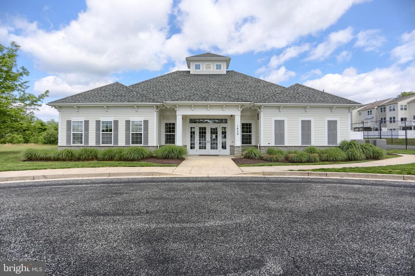 1670 Mohegan Drive #E photo 22