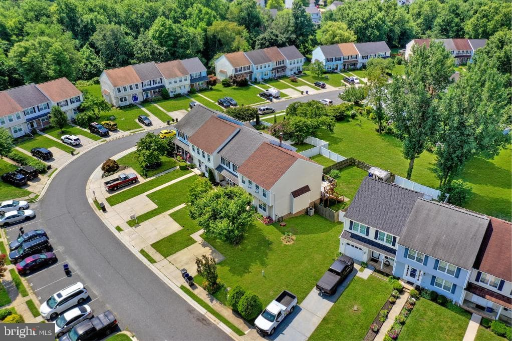 1460 Landis Circle photo 35