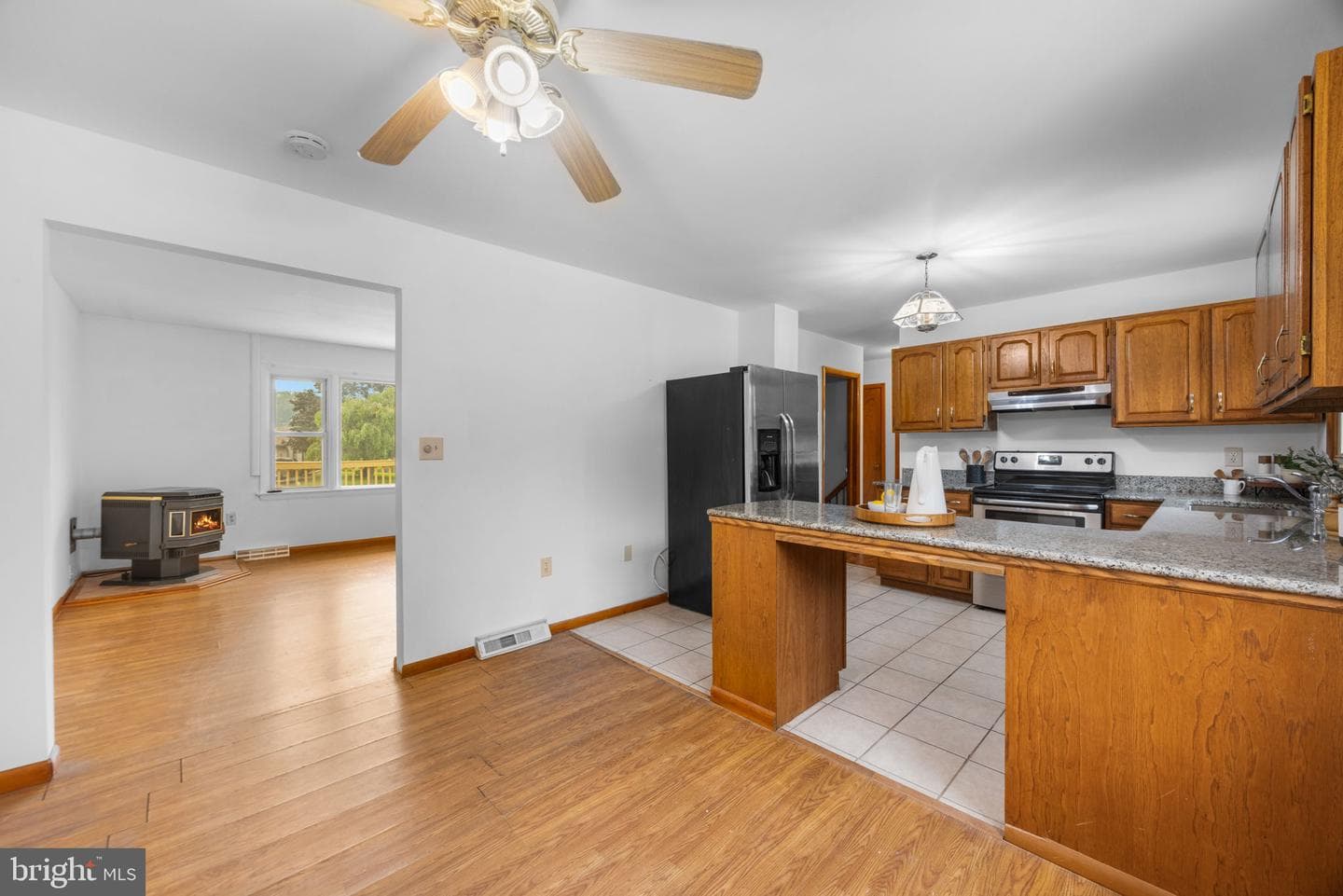 448 Wye Drive photo 13