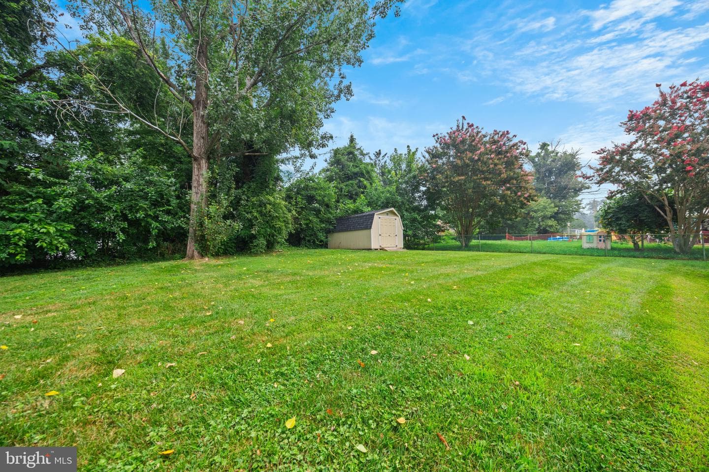 448 Wye Drive photo 37