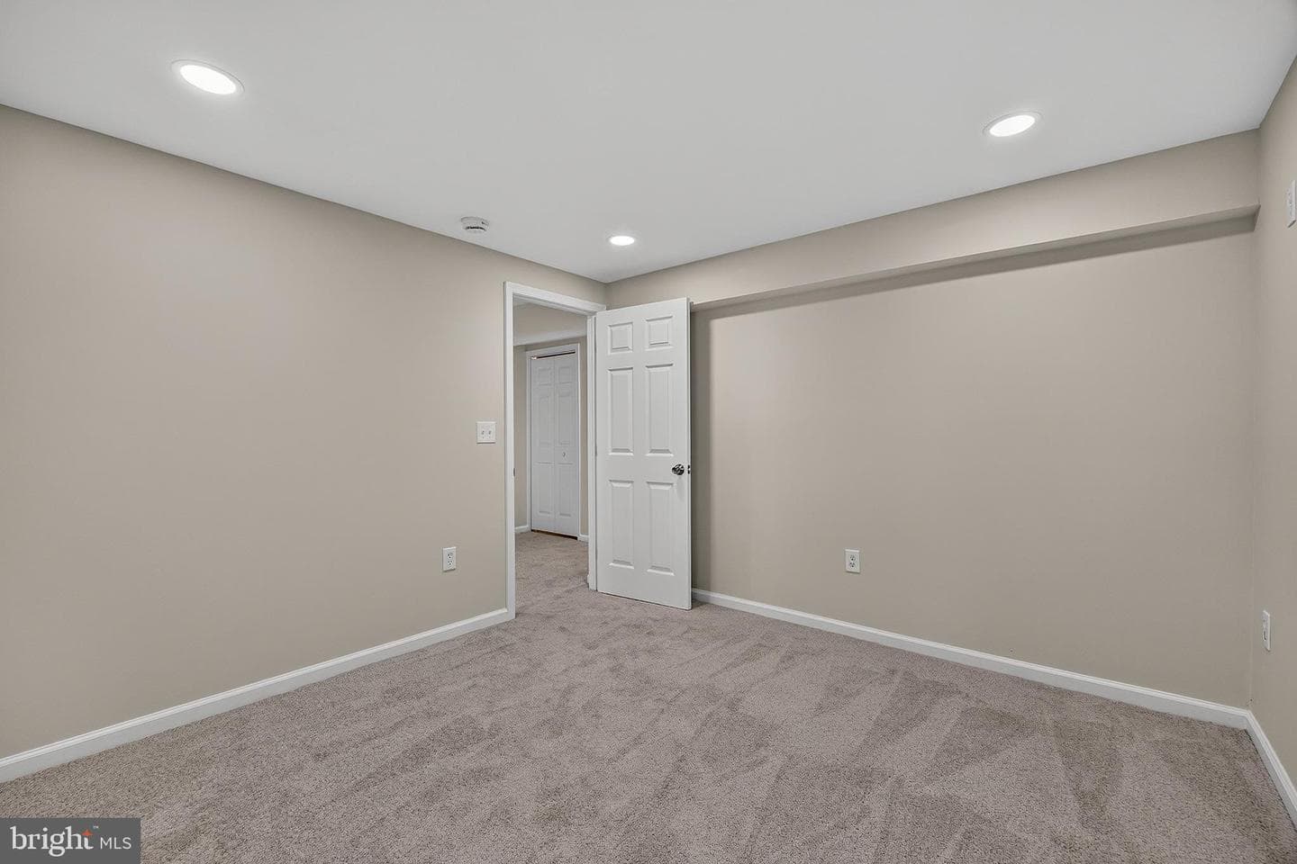 3388 Garrison Circle photo 26