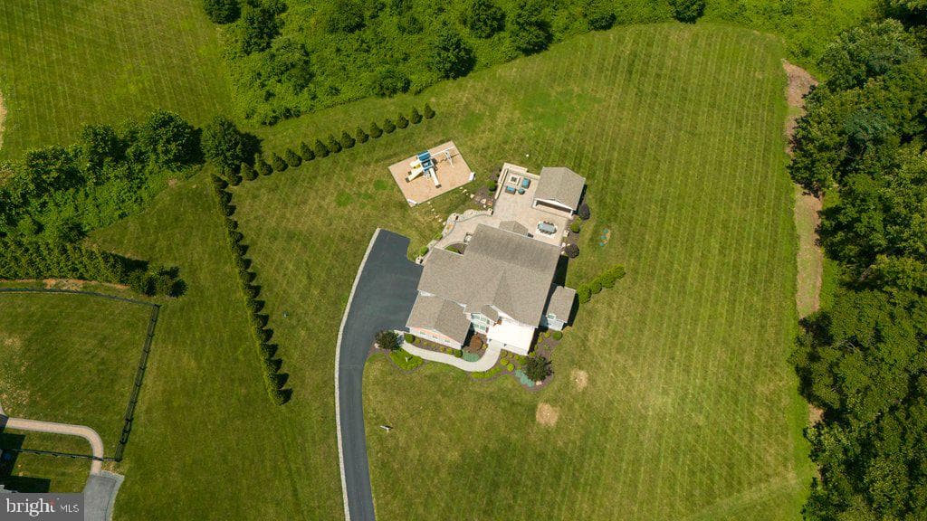 2429 Creswell Road photo 34