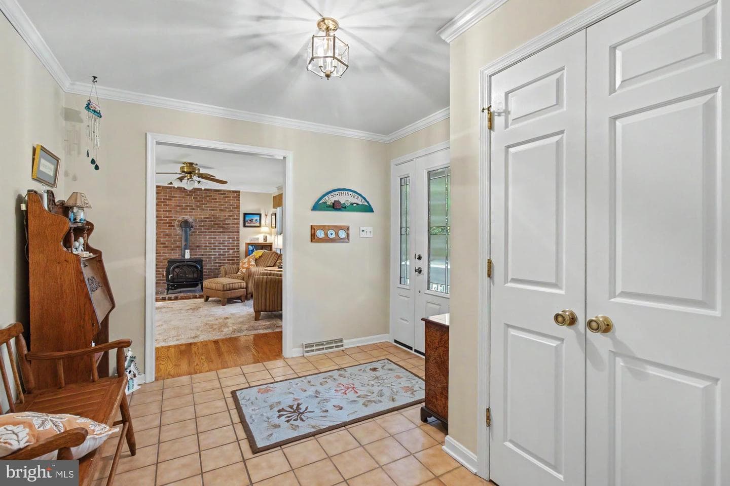 2708 Raynham Court photo 3