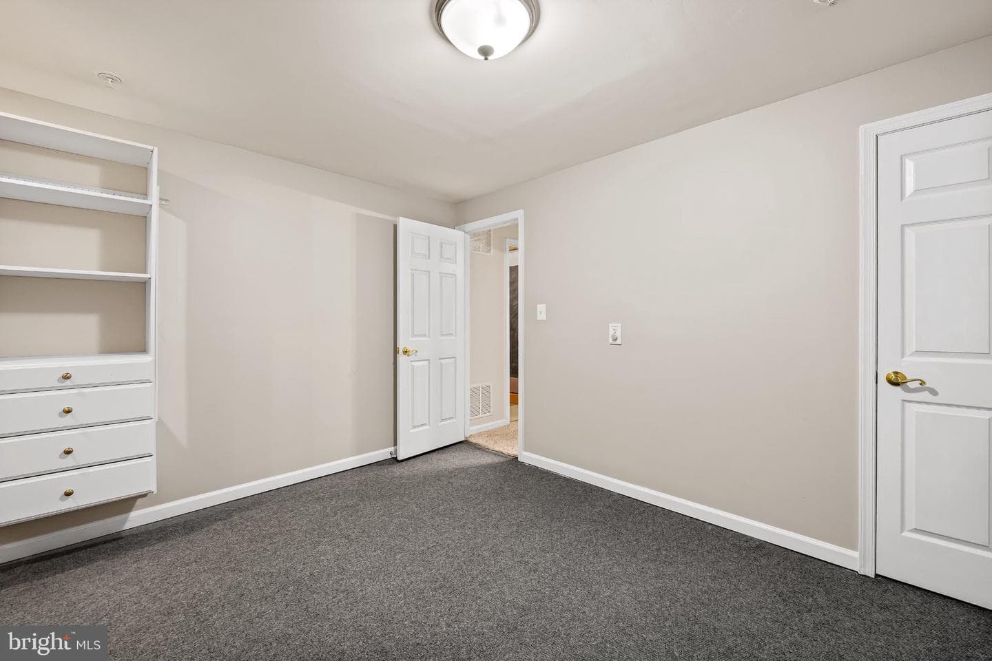 206 Colgate Drive photo 27