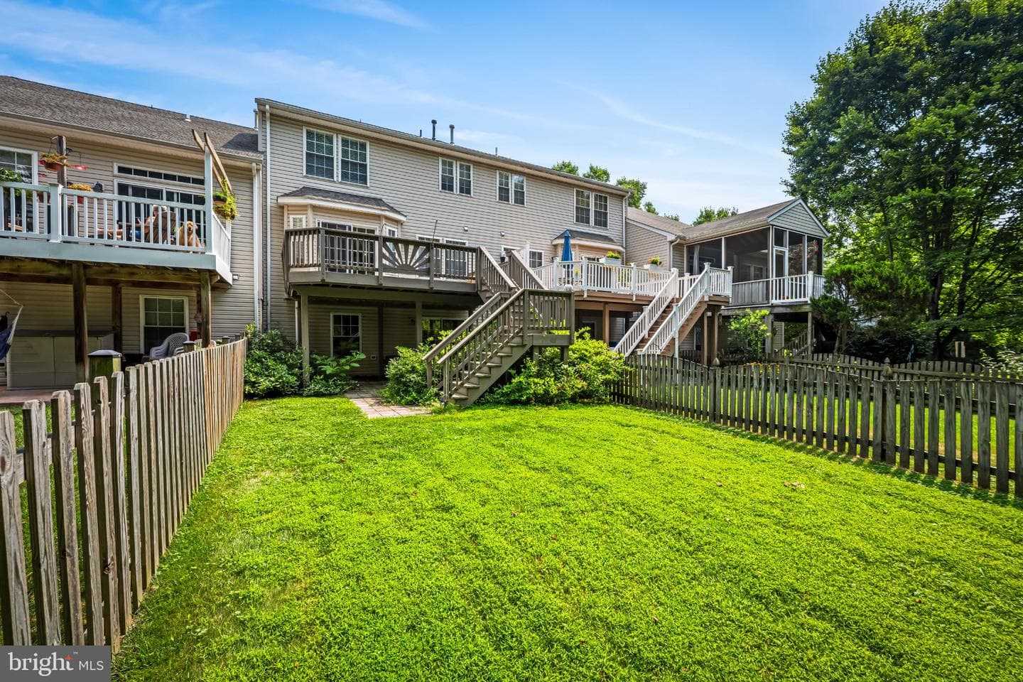 206 Colgate Drive photo 32