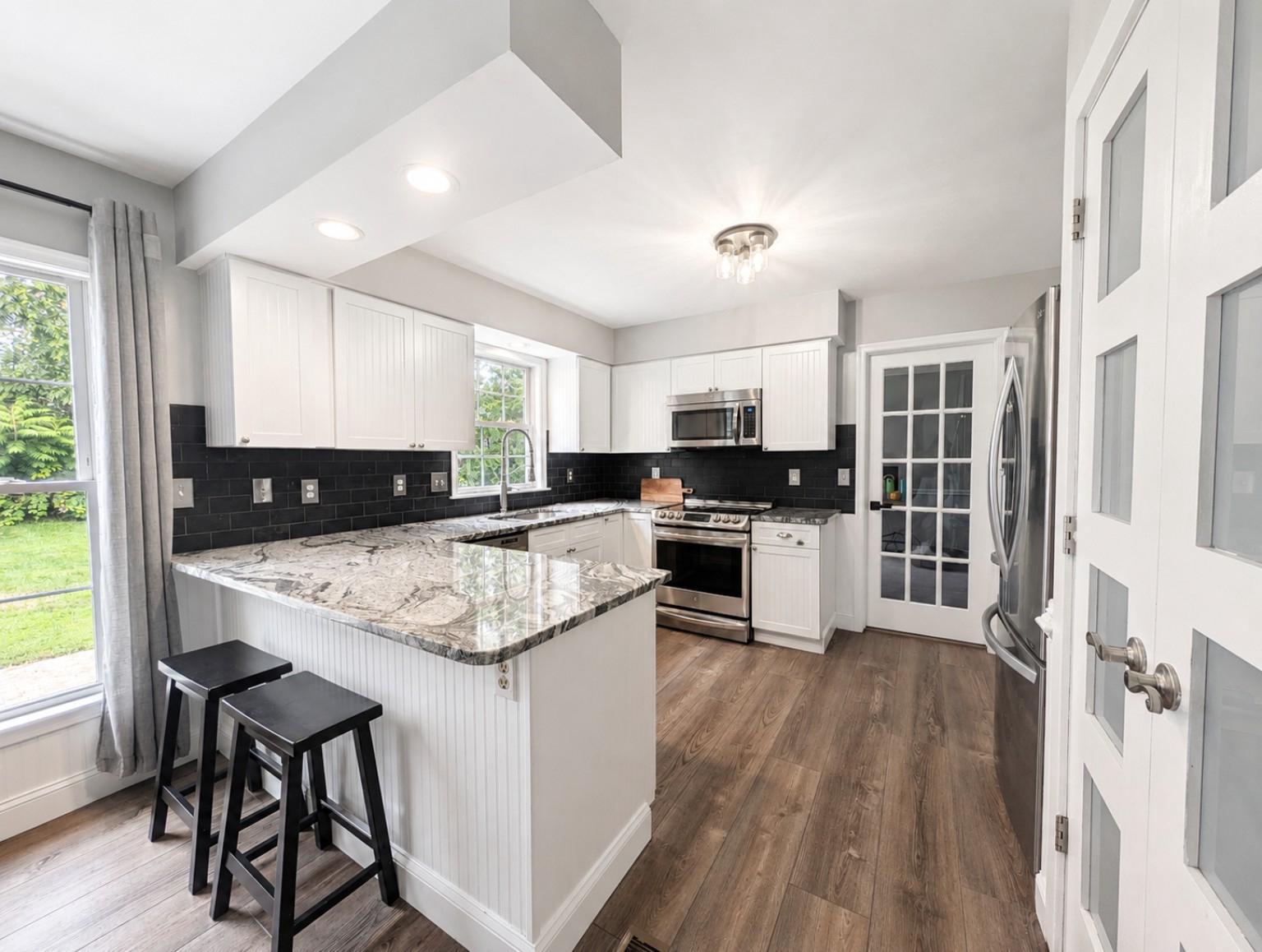 2606 Smallwood Drive photo 8