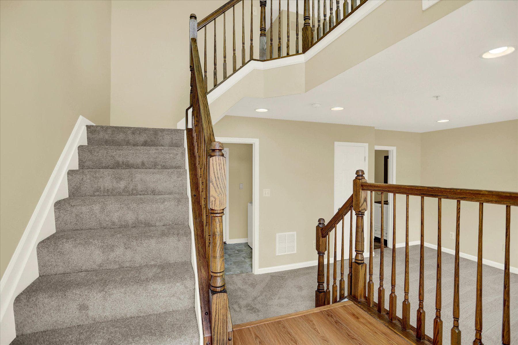 634 Snowberry Way photo 12