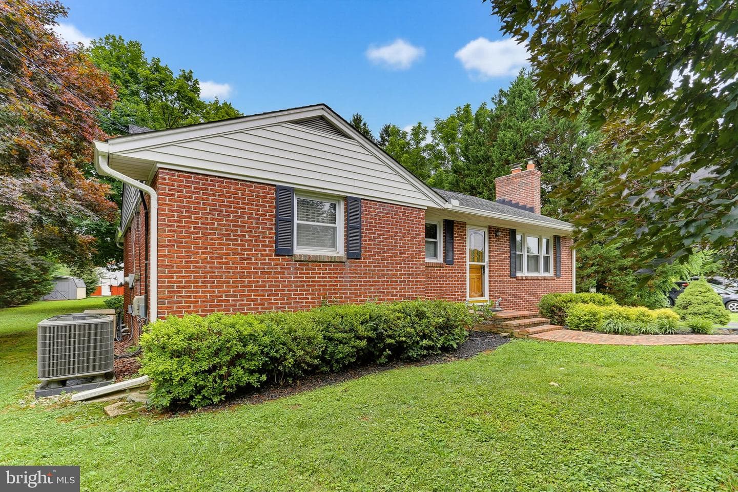815 Reckord Road photo 29