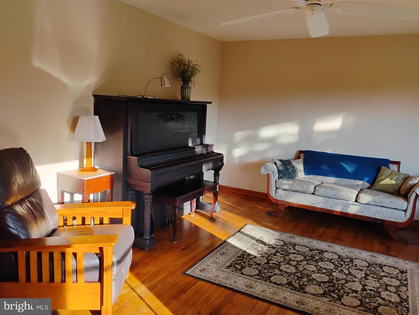 306 Mauser Drive photo 9