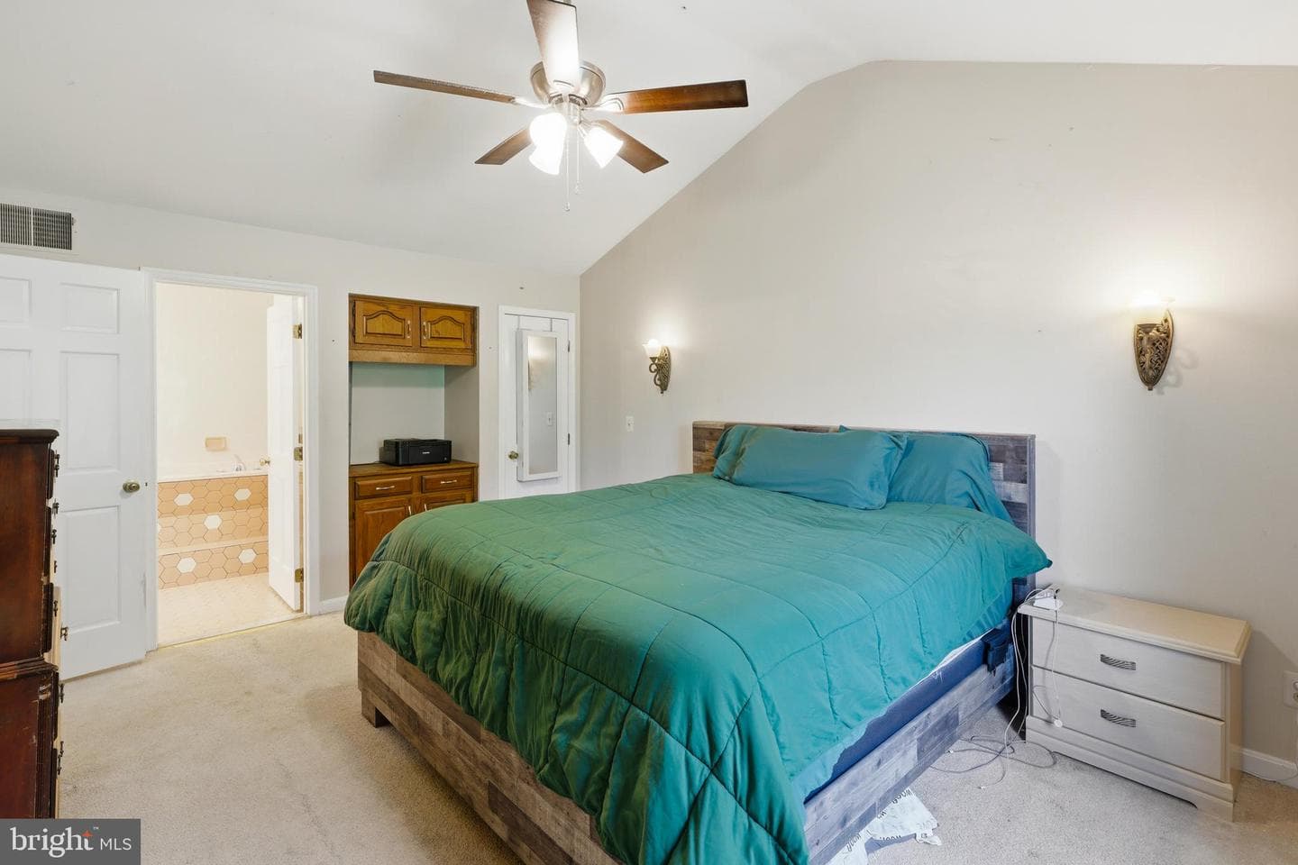 310 S Fountain Green Road photo 22