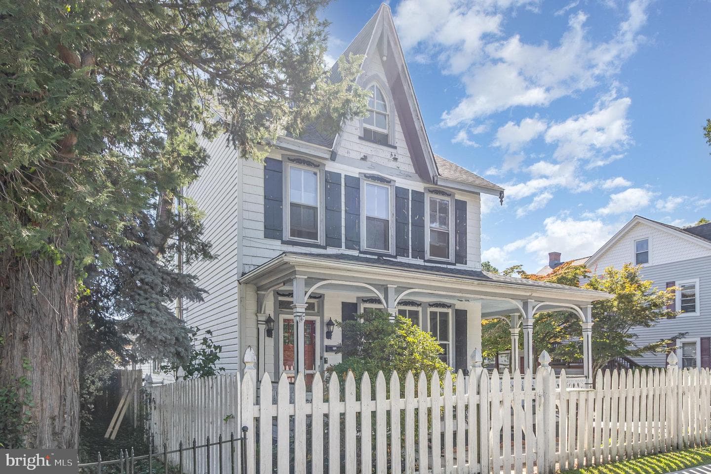 313 S Washington Street photo 4