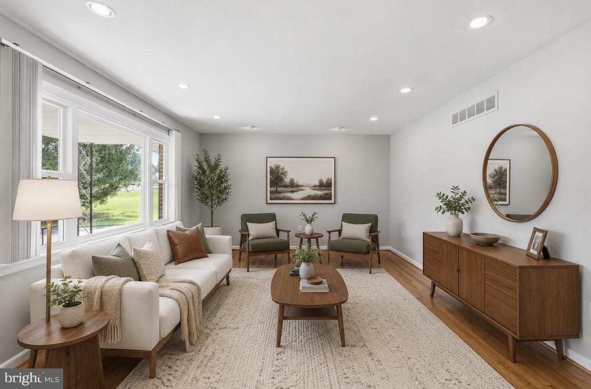 527 Stratford Road photo 7