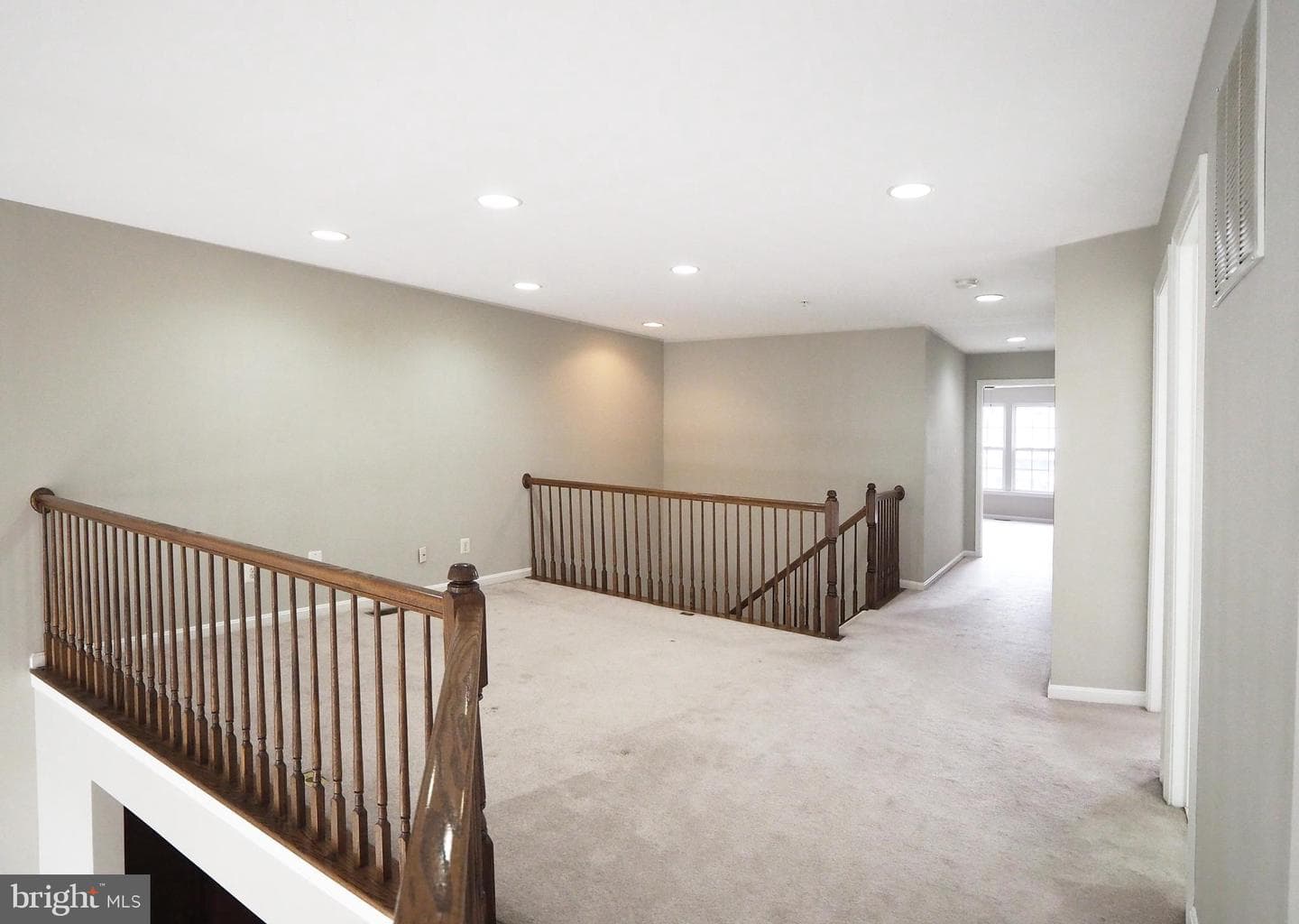 406 Granville Court photo 22