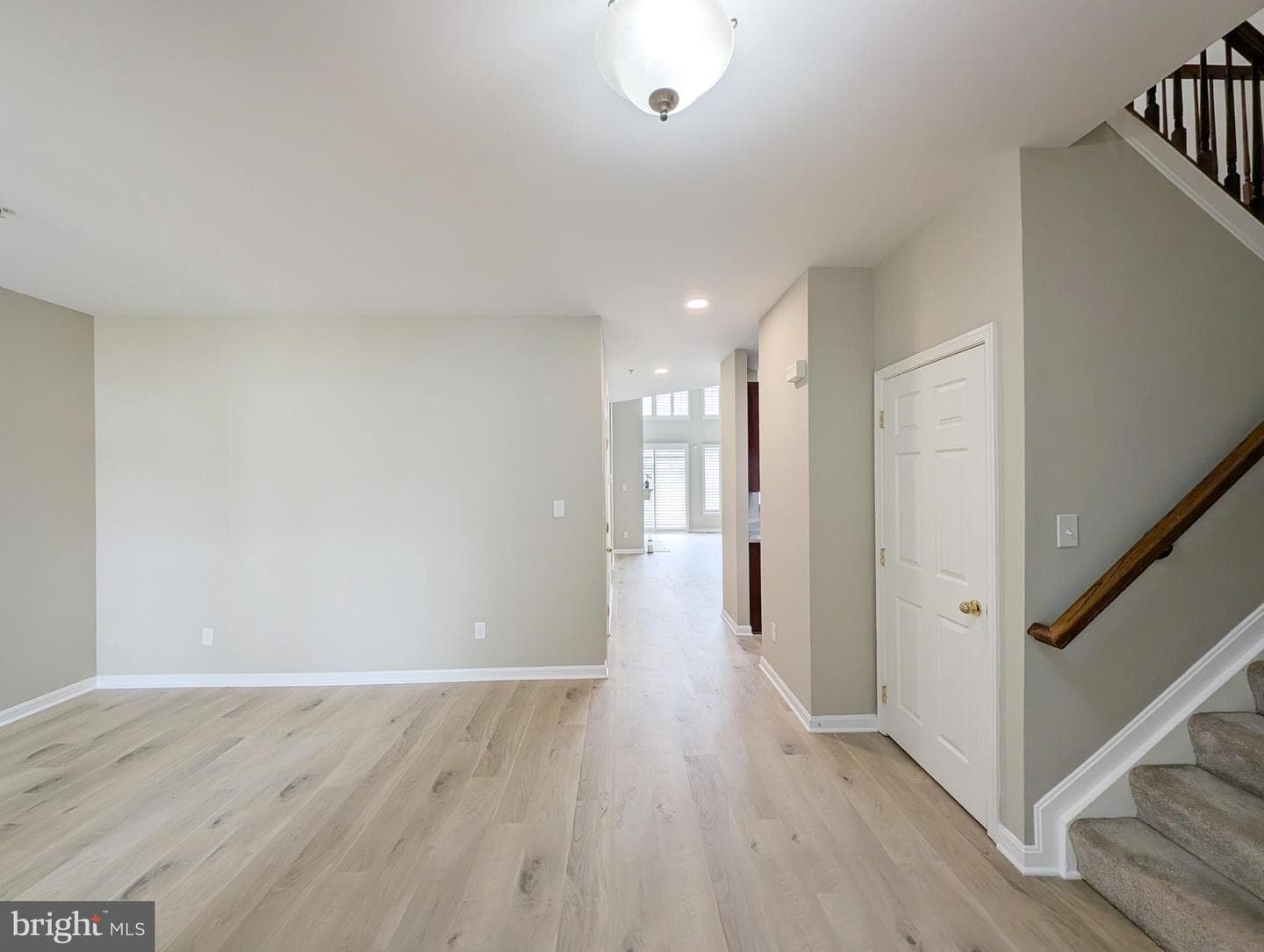 406 Granville Court photo 5