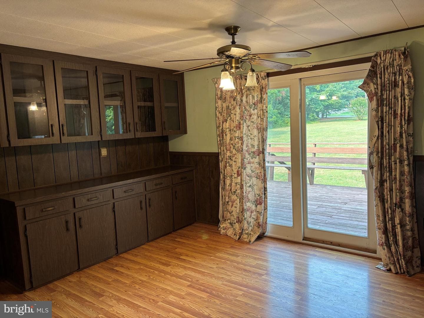1809 Harkins Road photo 4