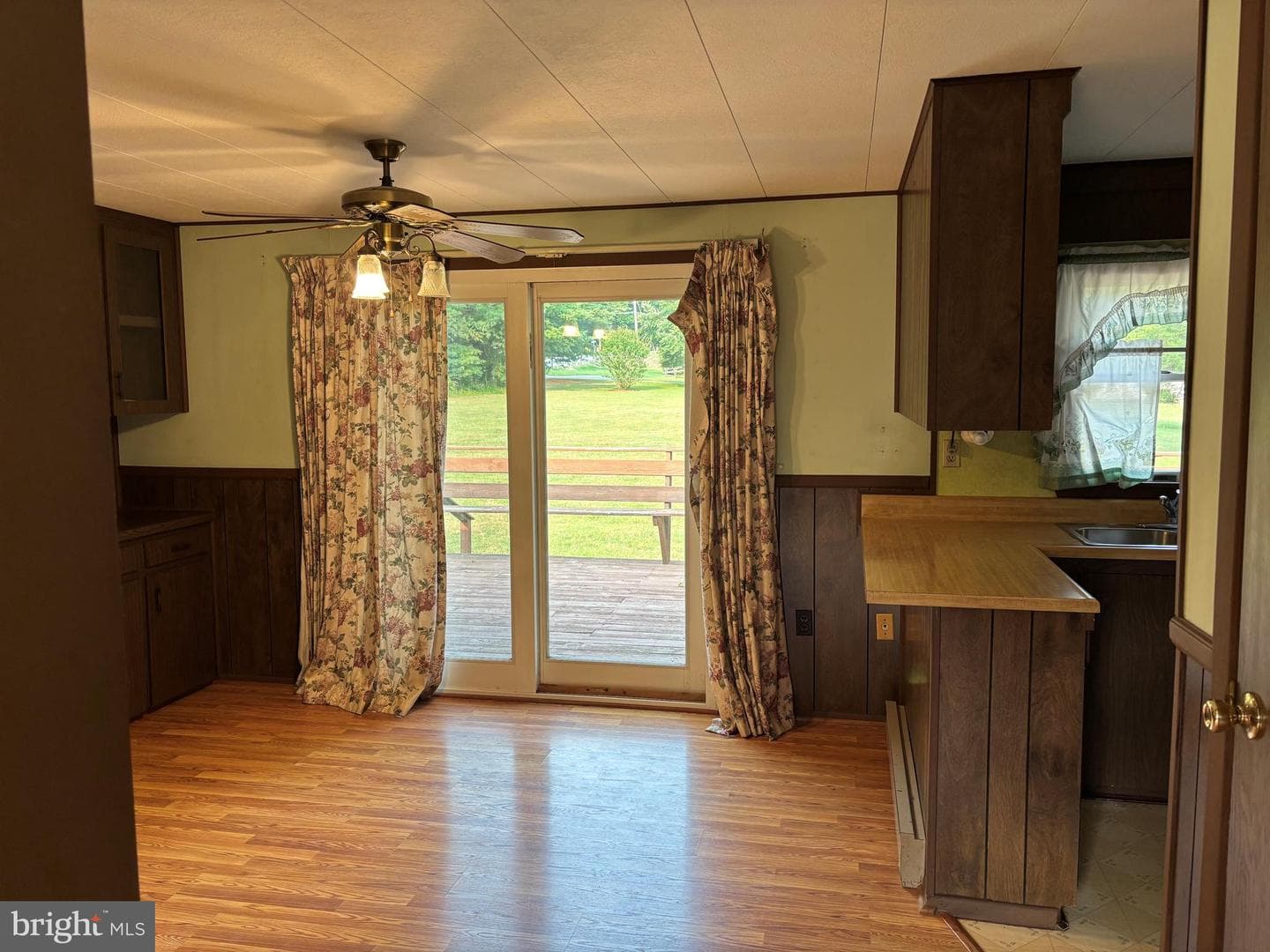 1809 Harkins Road photo 5