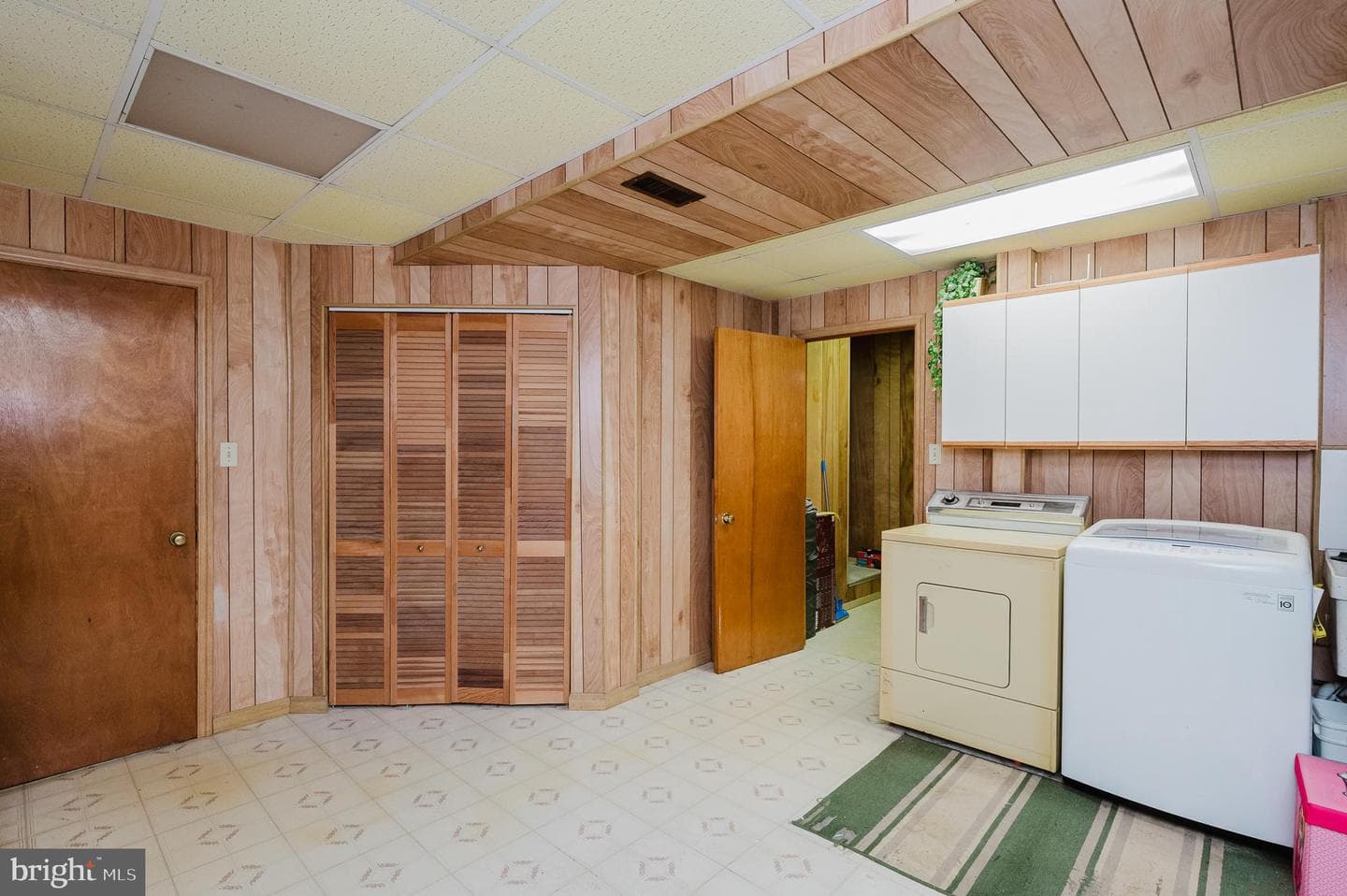 400 Crocker Street photo 63