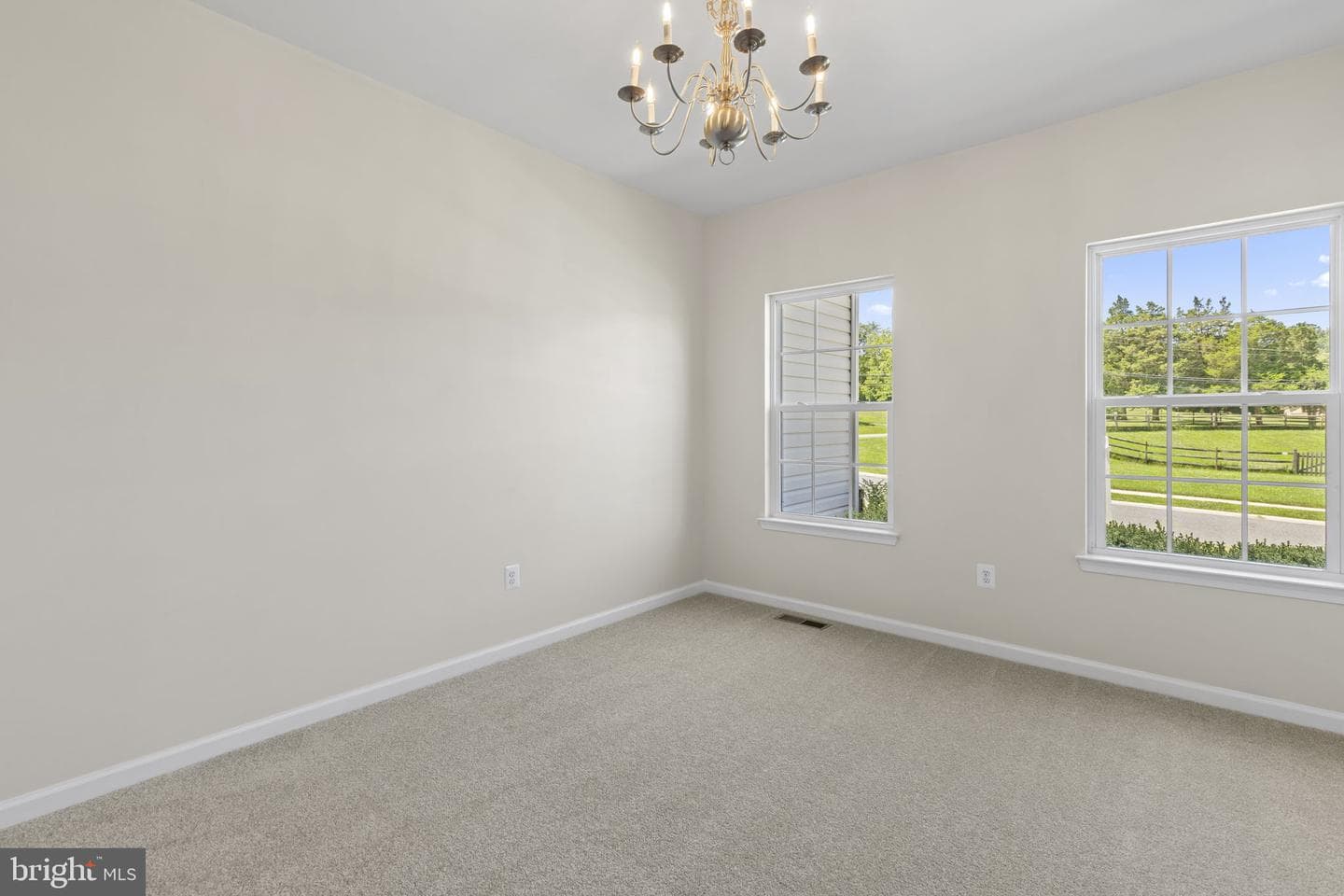 3603 Cogswell Court photo 9