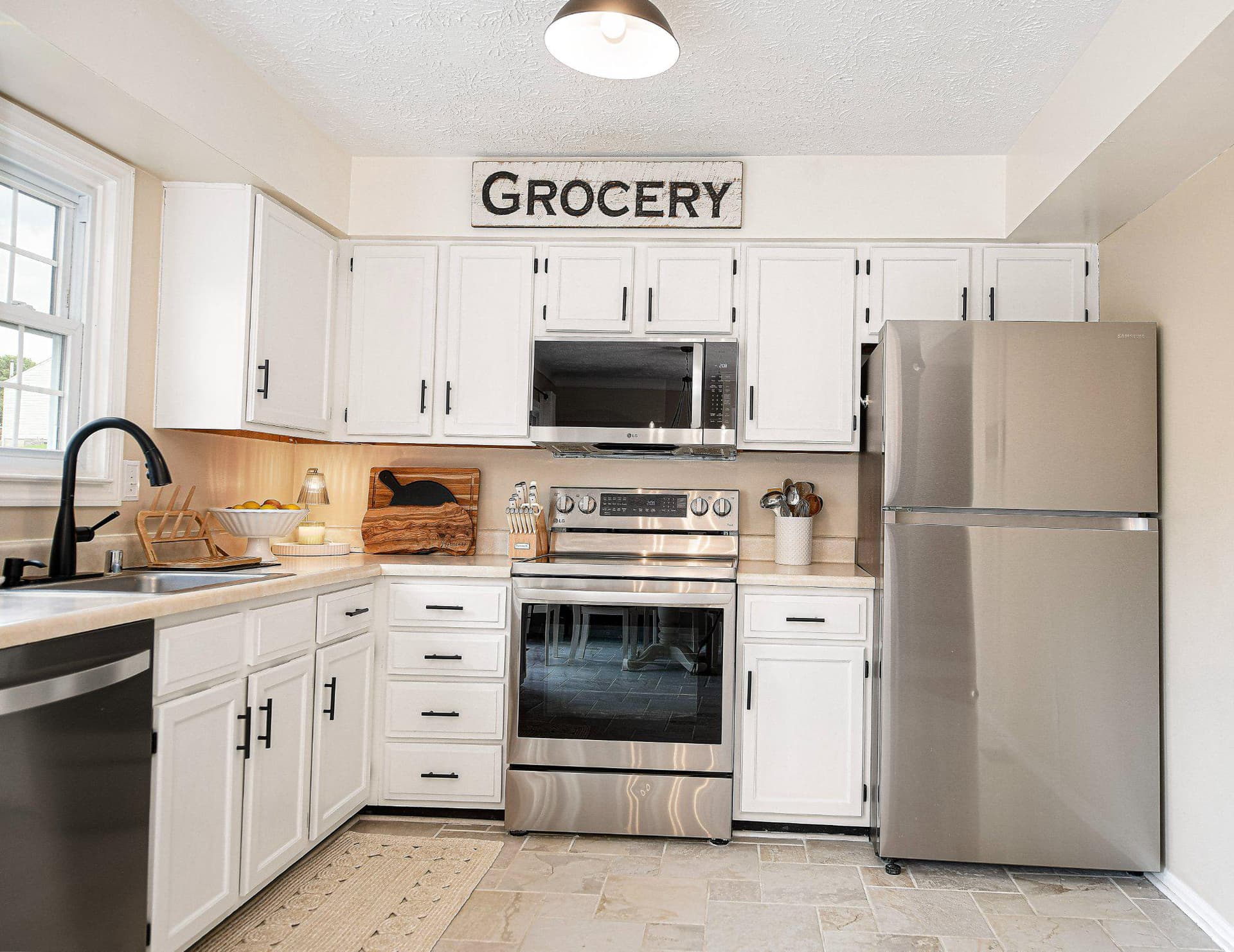 3305 Betterton Circle photo 12