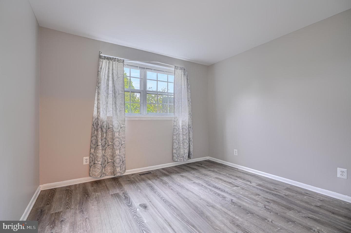 227 Crocker Drive #b photo 14