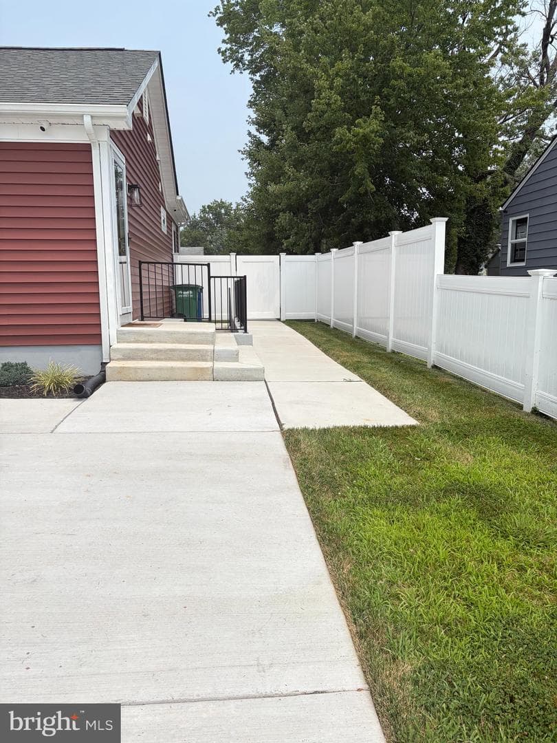 143 Bannister Avenue photo 3