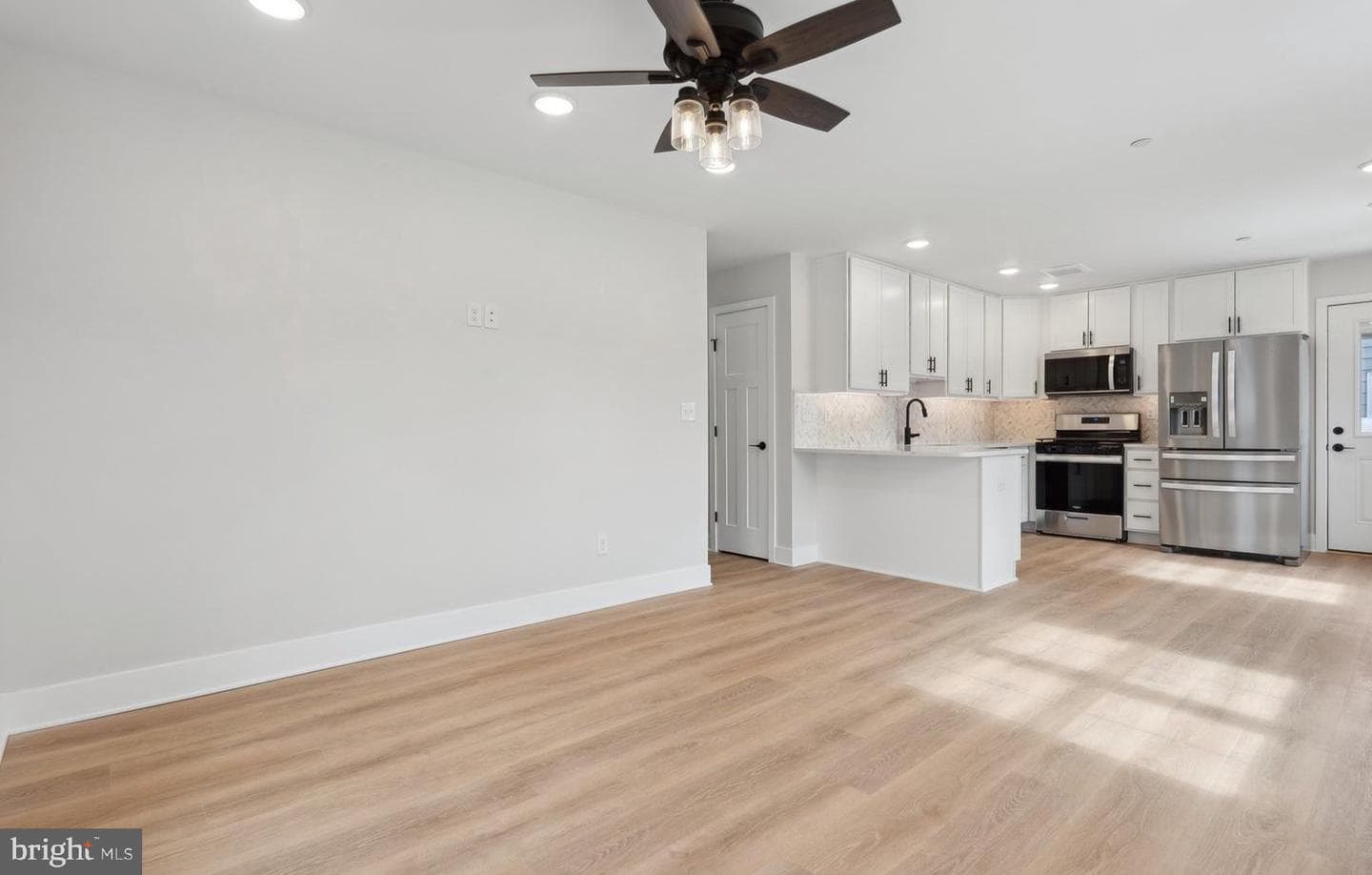 143 Bannister Avenue photo 5