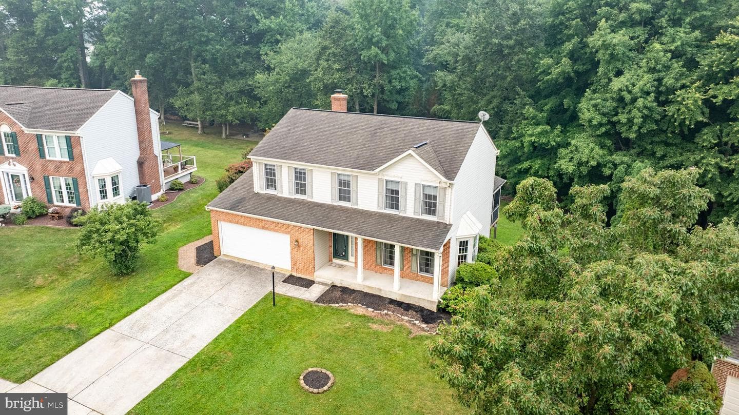 3710 Swift Run Court photo 5