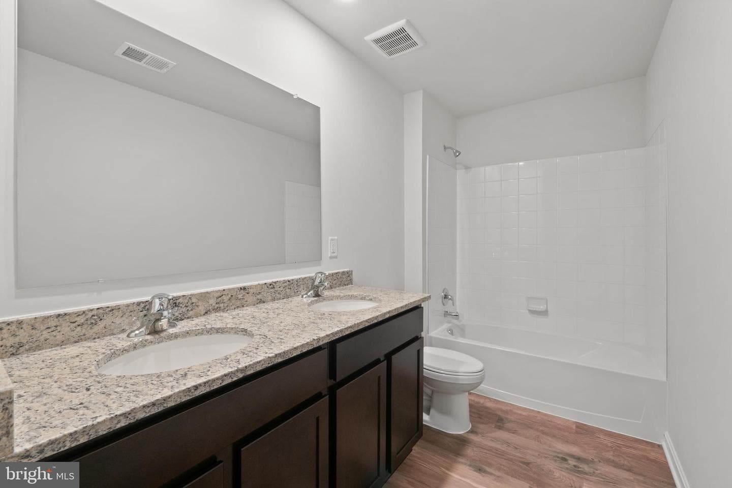 814 Spikeresh Way photo 24