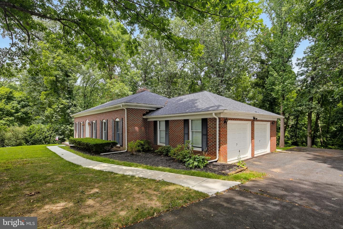 1511 Lady Anne Court photo 13