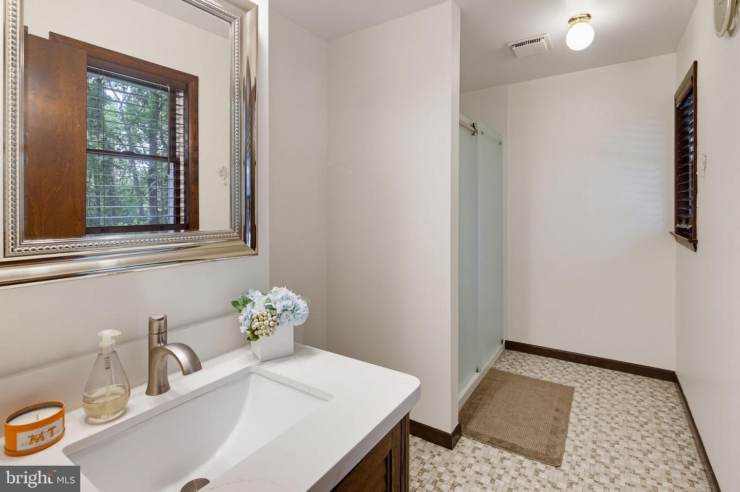 1511 Lady Anne Court photo 31