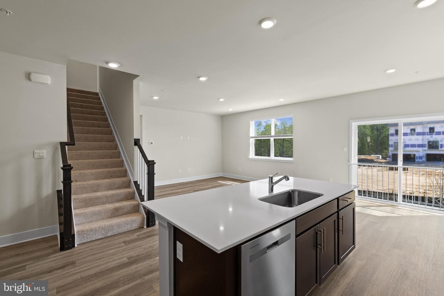 807 Spikeresh Way photo 11