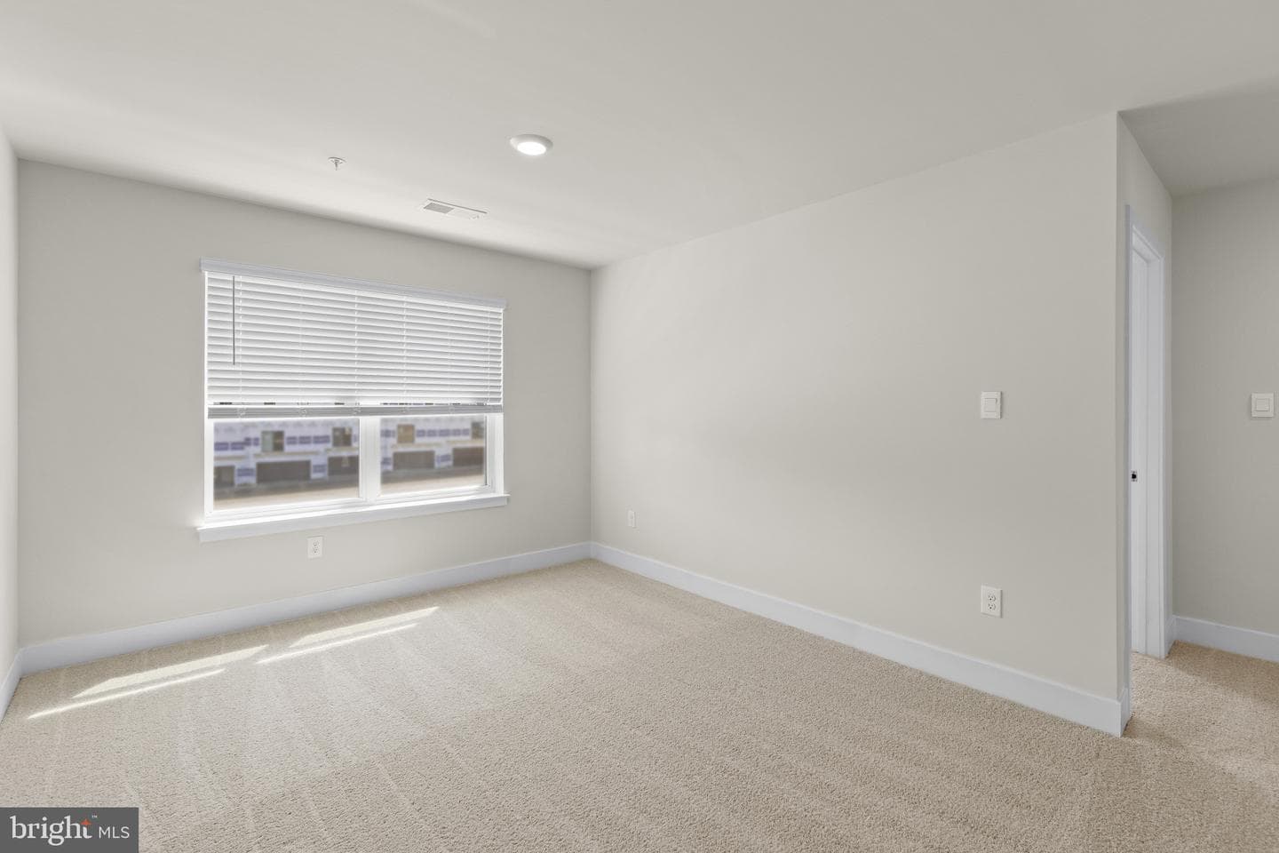 807 Spikeresh Way photo 33