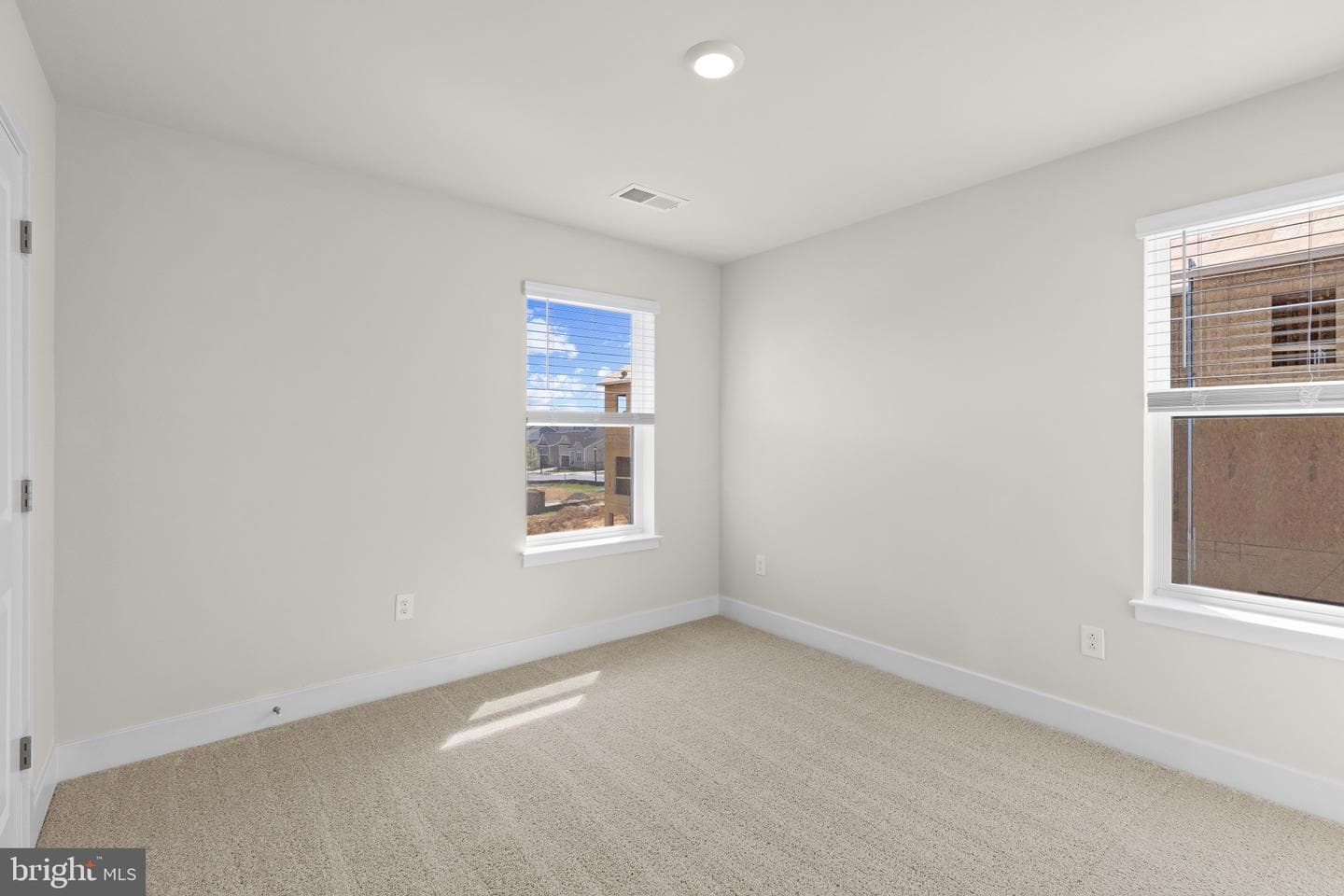 807 Spikeresh Way photo 35