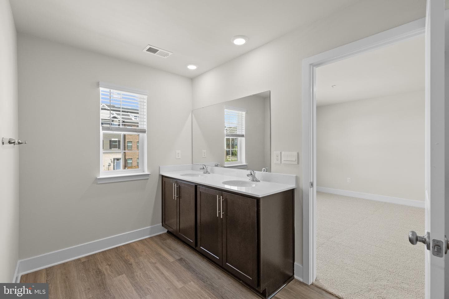 807 Spikeresh Way photo 46