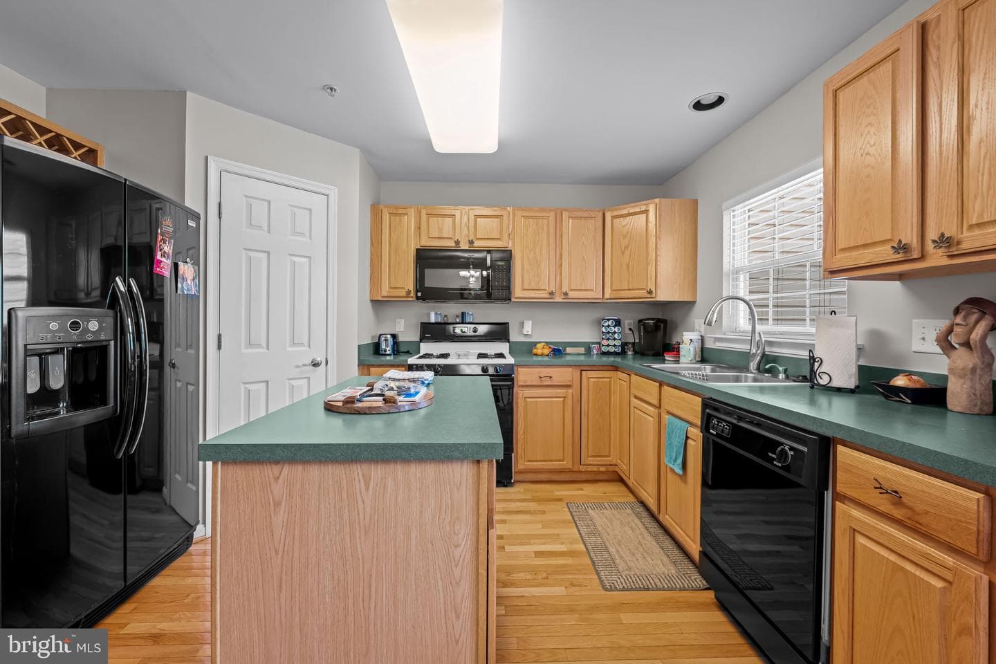 2230 Tidal View Garth photo 6