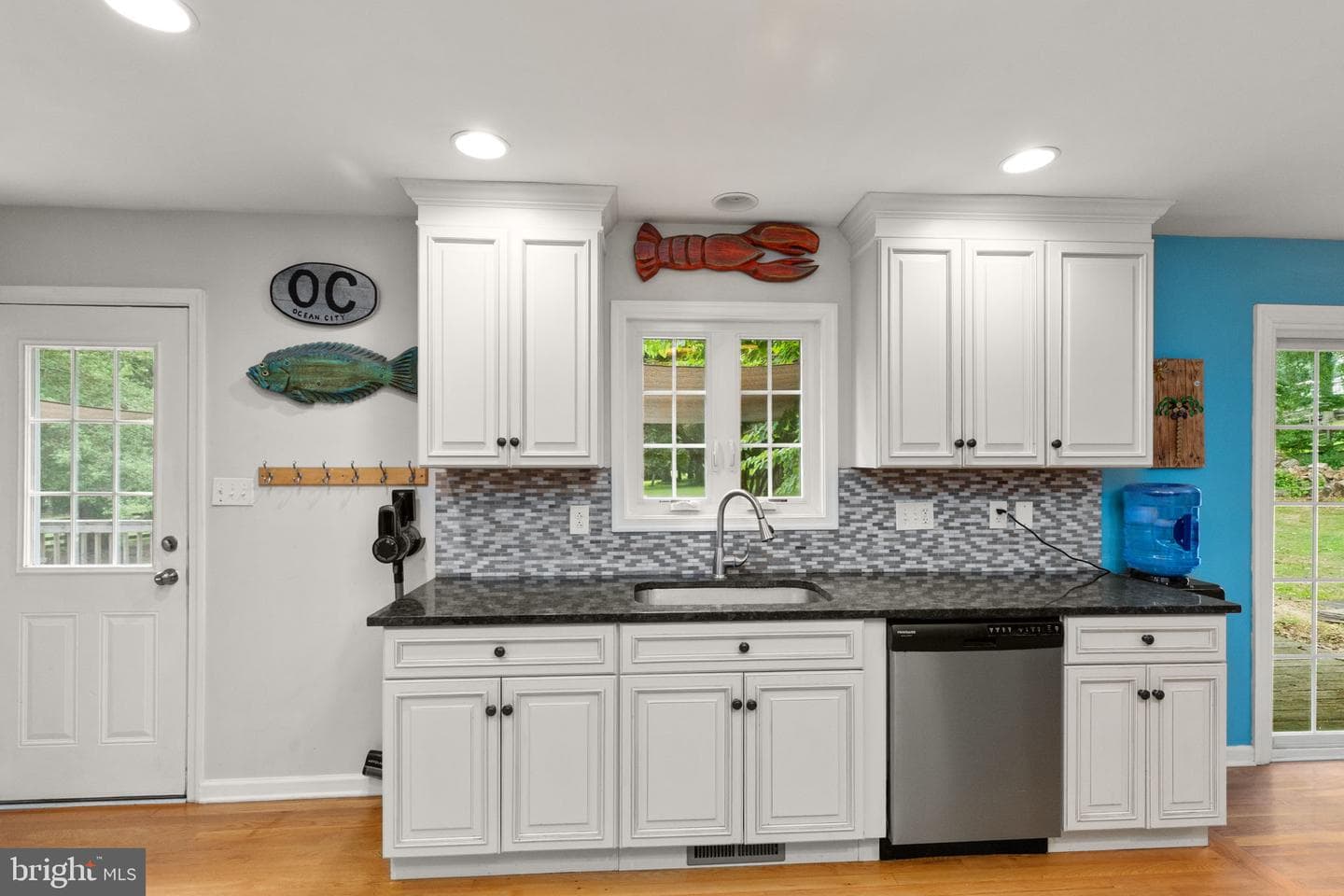 3612 Woodholme Drive photo 8