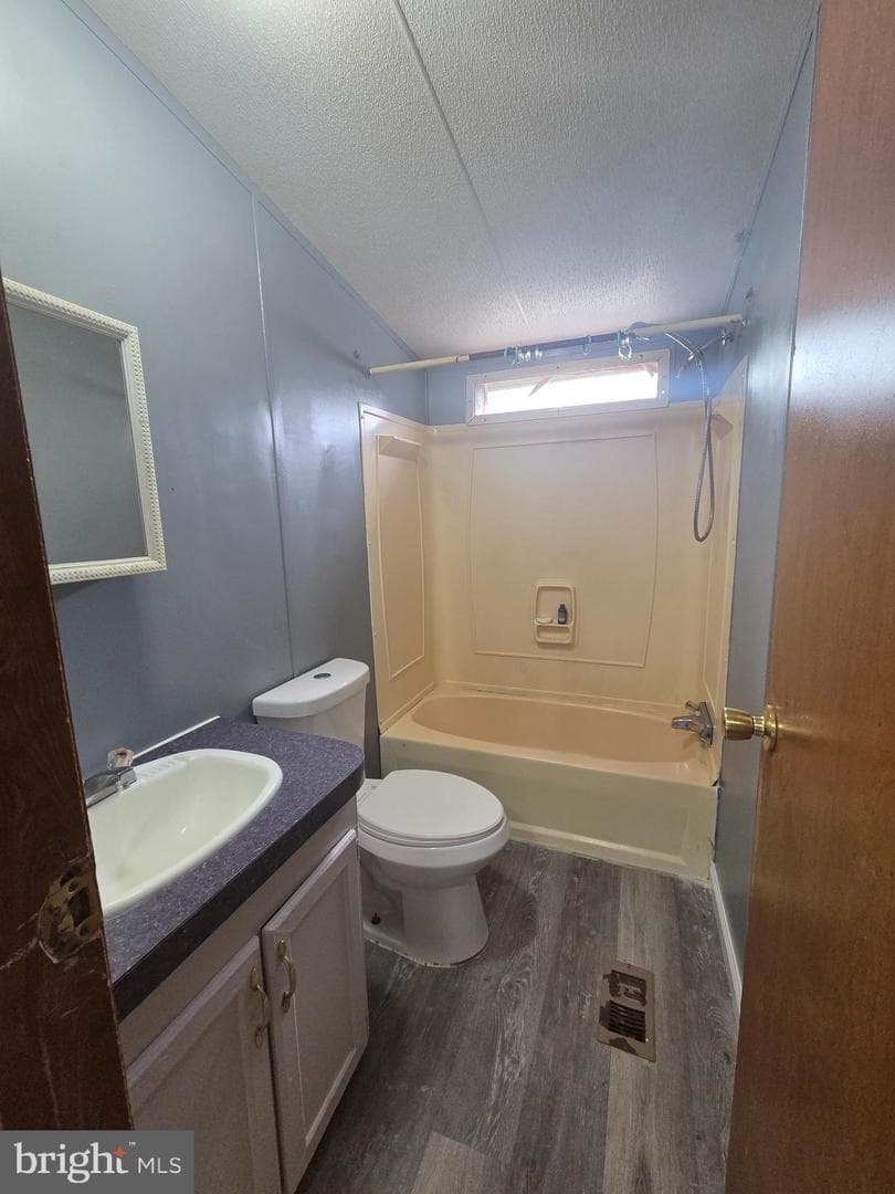 117 Wood Road photo 15
