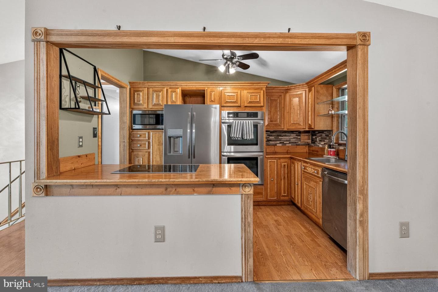425 Dawn Court photo 10