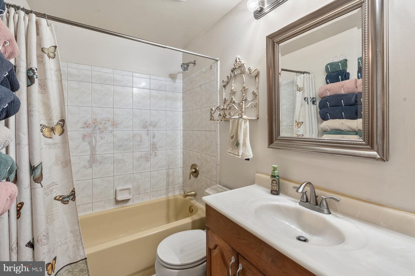 425 Dawn Court photo 13