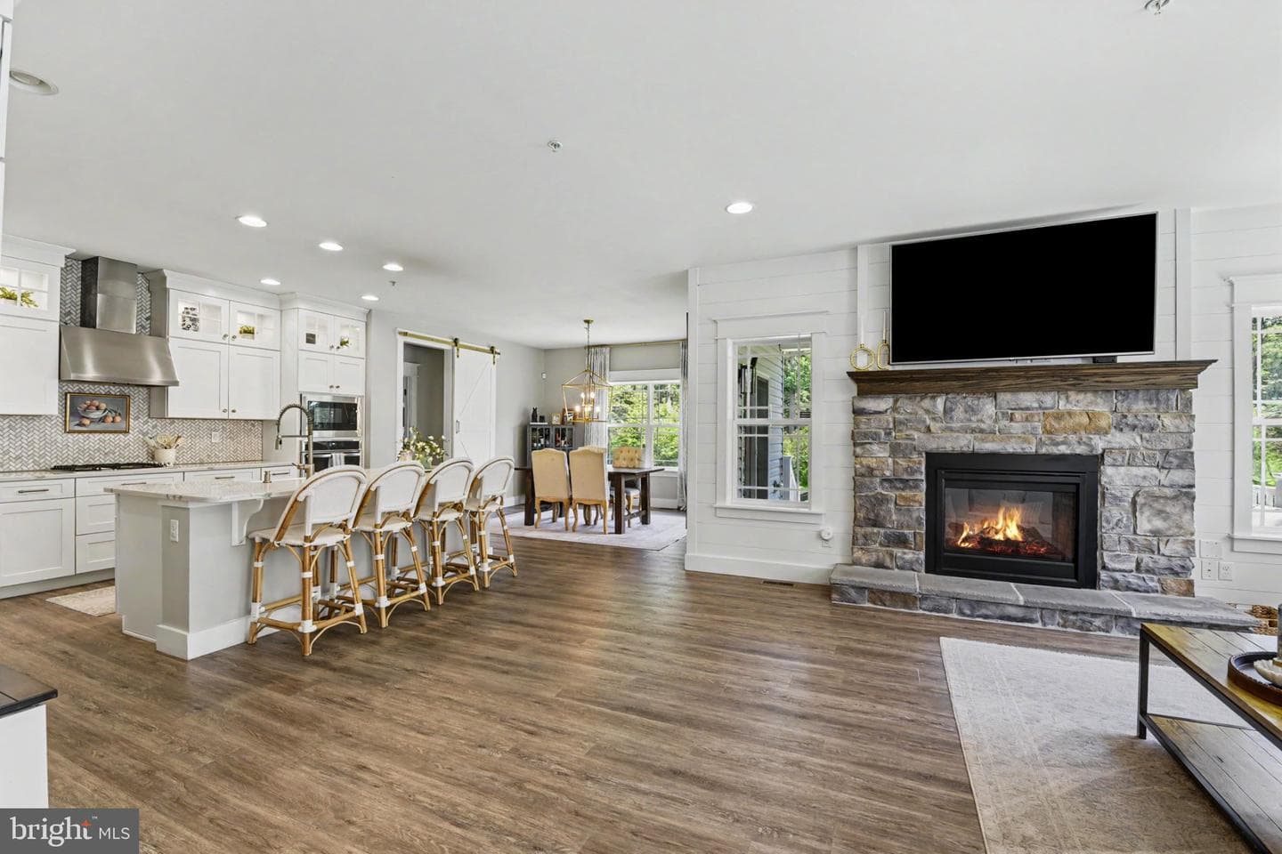 1789 Falstaff Road photo 10