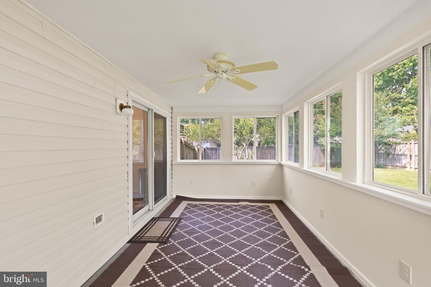603 Blackport Court photo 12