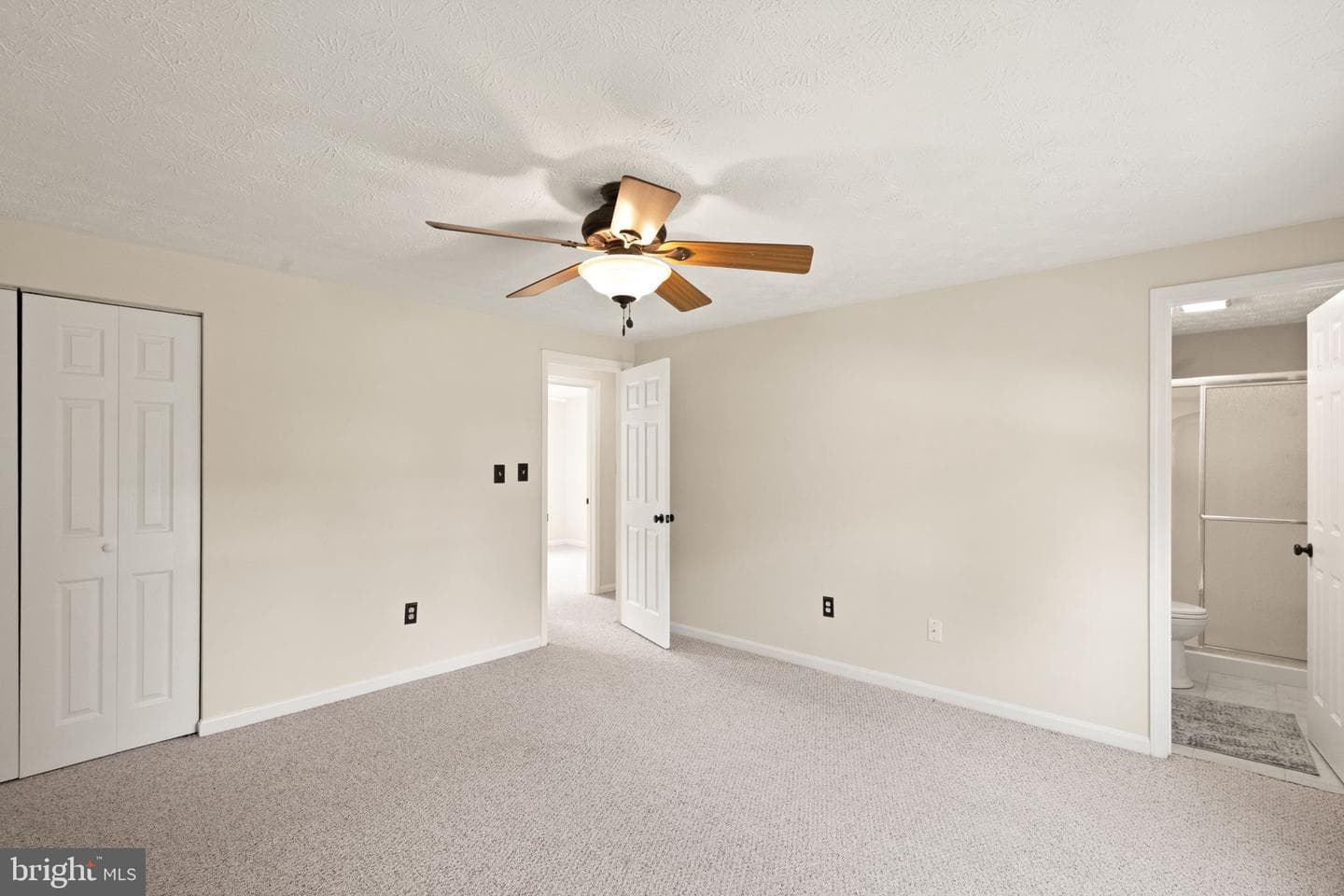 603 Blackport Court photo 15