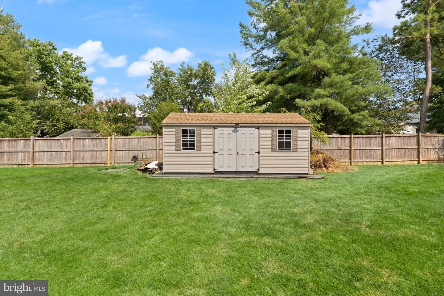 603 Blackport Court photo 30