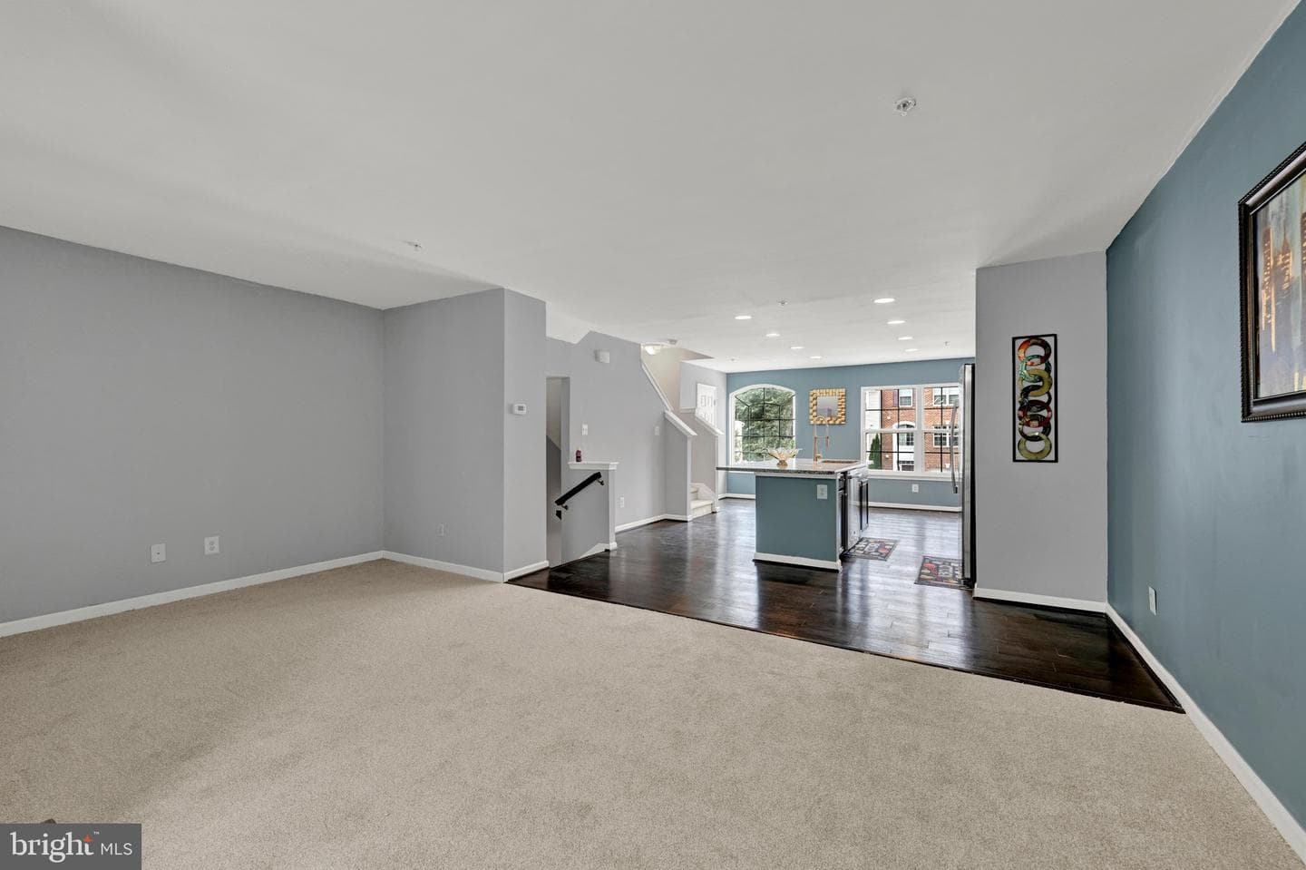 713 English Ivy Way photo 10