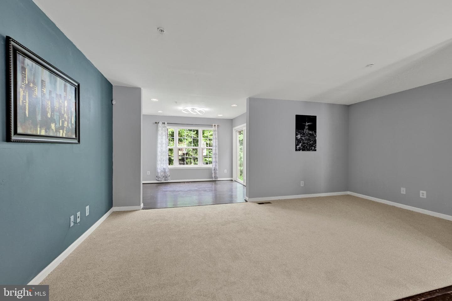 713 English Ivy Way photo 8