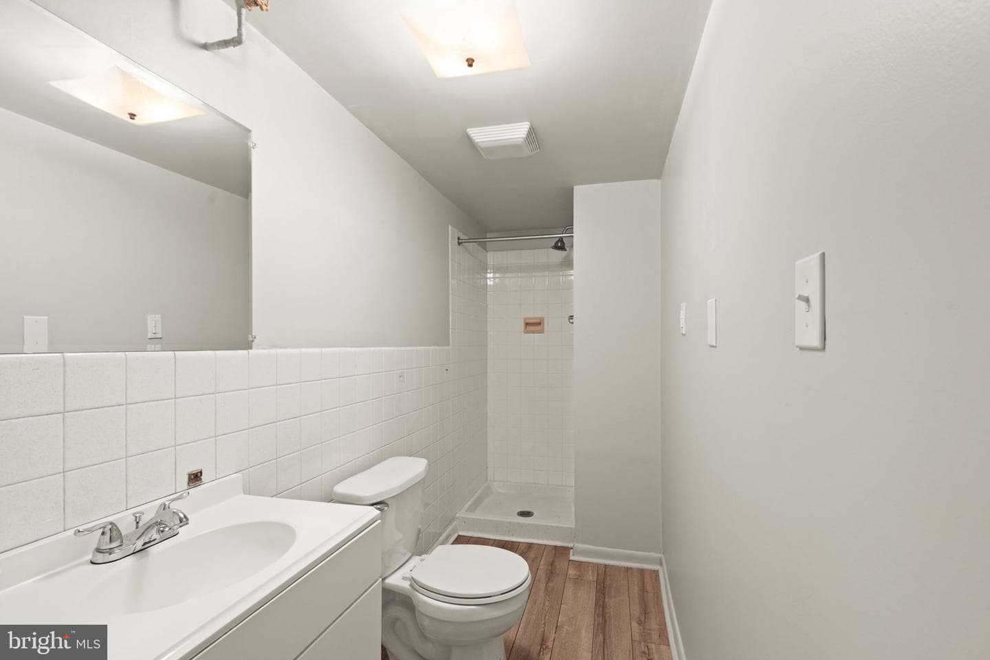 634 Chapel Terrace photo 25