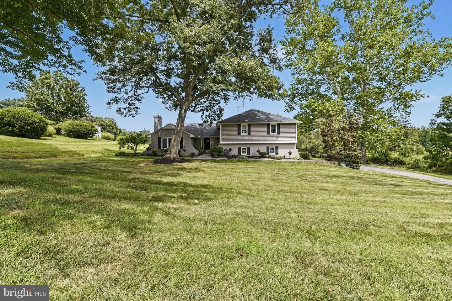1509 Rolling Road photo 47