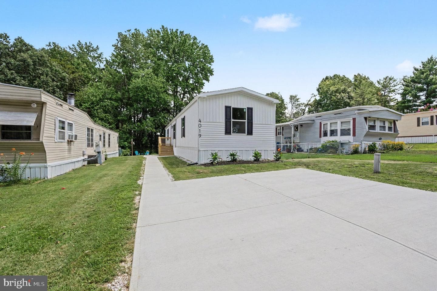 4019 Abinrox Drive photo 2