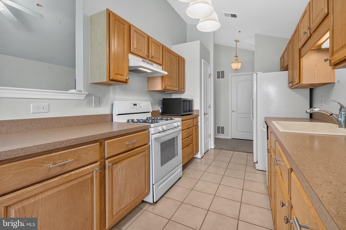 1406 Bonnett Place #209 photo 11